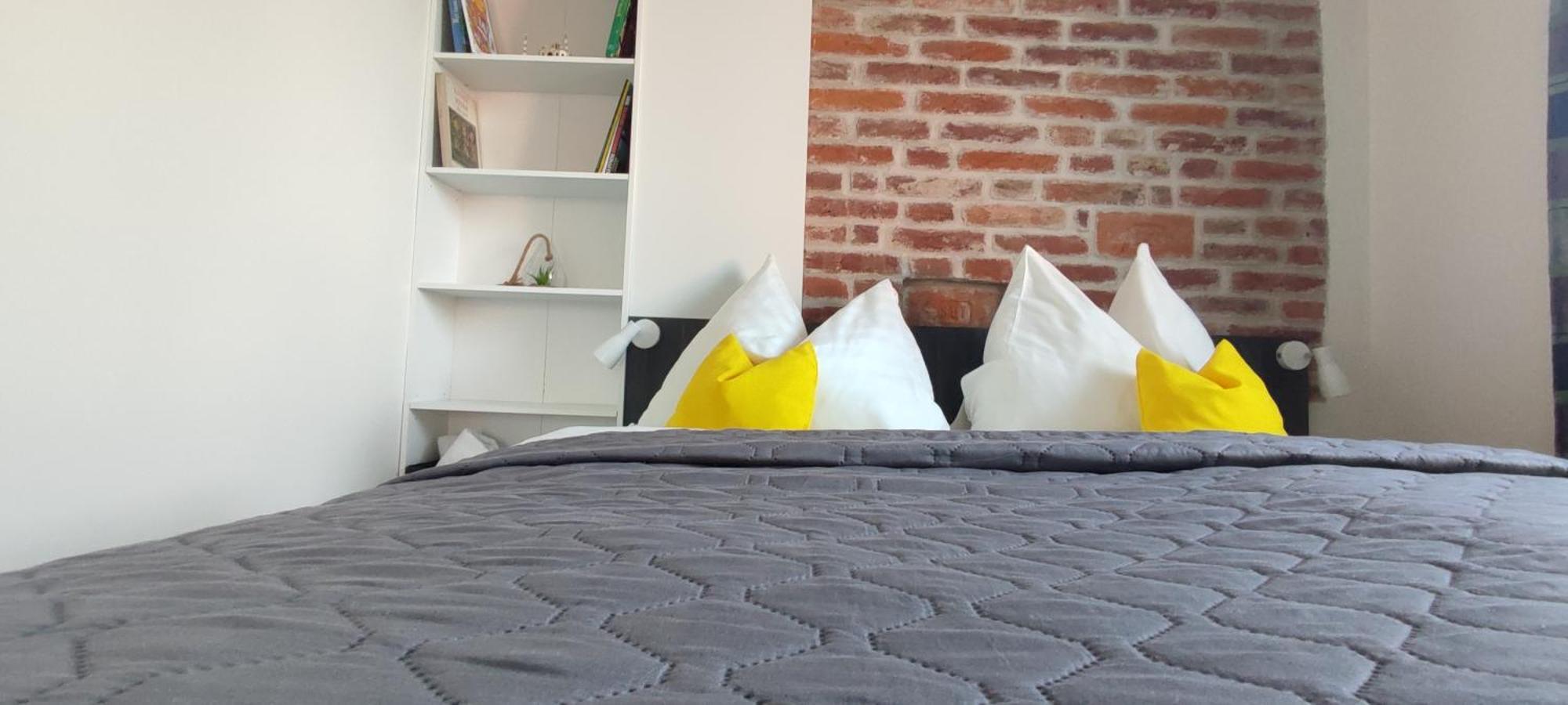 Koller Apartmanház Sárvár Esterno foto