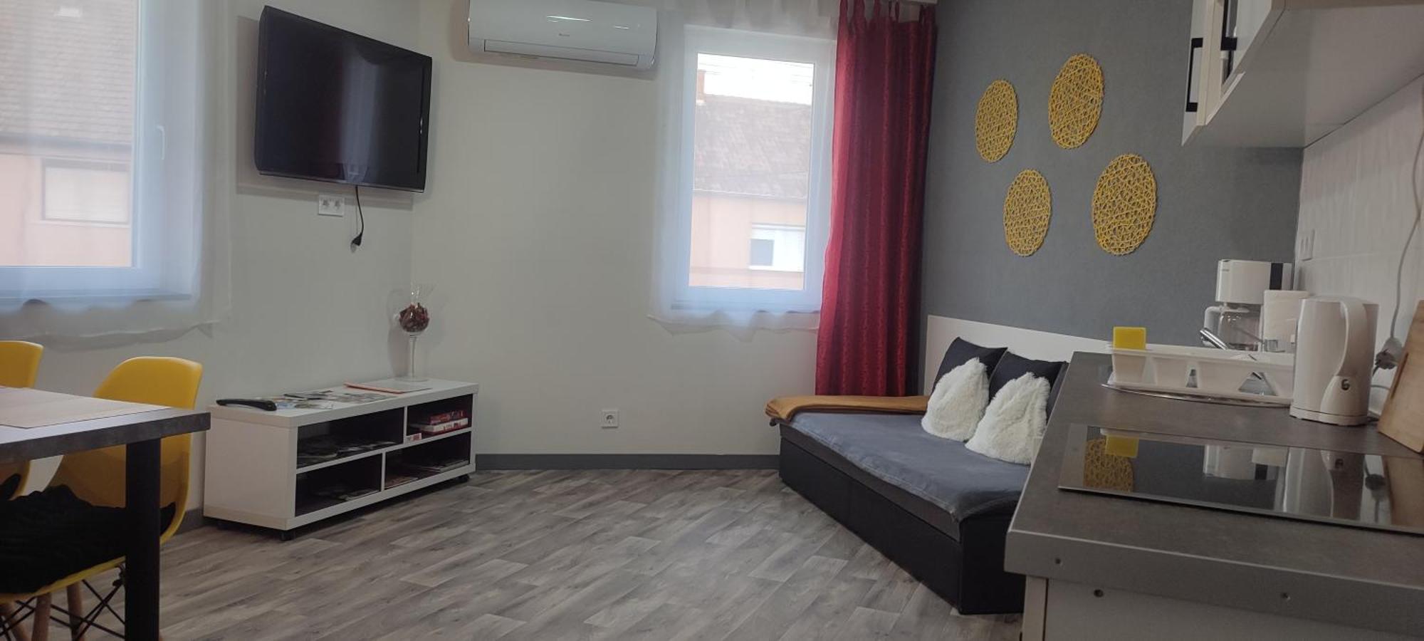 Koller Apartmanház Sárvár Esterno foto